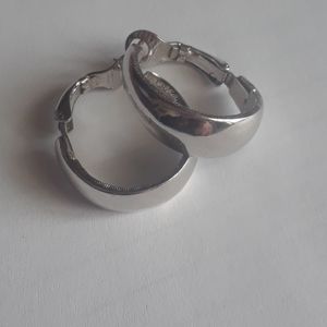 Vintage Trifari silver hoop earrings